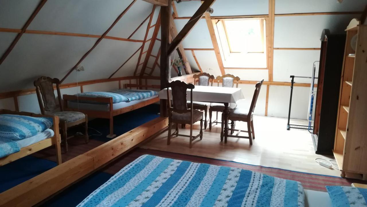 Pronajem Pokoju Belle Vue Lägenhet Vranov nad Dyjí Exteriör bild